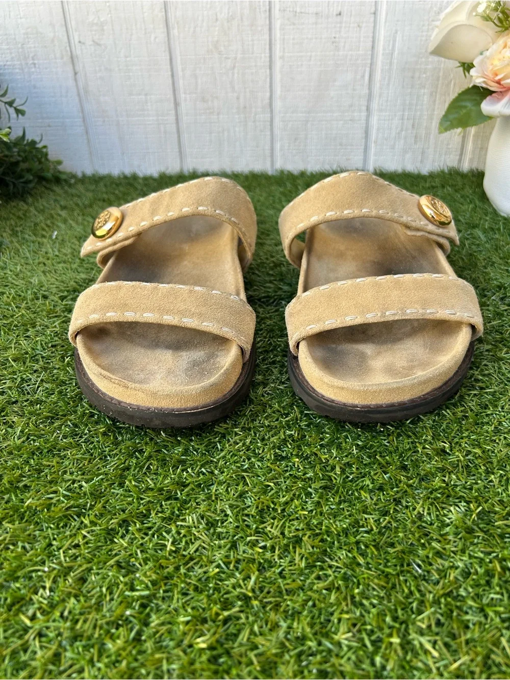 Tory Burch ROMY SPORT SLIDE $275 women size 9.5 gently used Color: Butterscotch